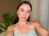 free chatroom MonicaGoldenes