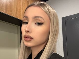 free webcam photo MyongDegado