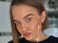 cam girl sexshow MyriamQuinnan
