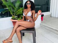 naked girl with webcam fingering NaomiAshanty