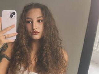 free cyber sex NicholMikrot