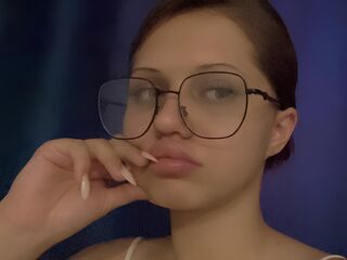 beautiful webcam girl OdelynAppleberry