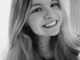 naked cam girl masturbating with sextoy OneidaWinnike