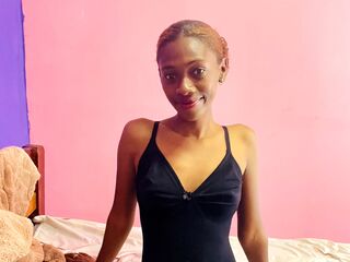 free nude live show RaichaJenny