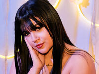 streaming live cam RoussieHill