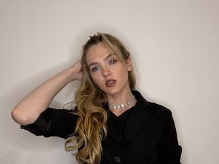hot cam girl spreading pussy RubyMoore
