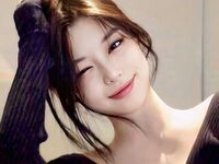 hot cam whore SeoAhri