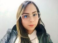 naked camgirl masturbating with vibrator SharonRhode