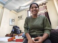 cam girl masturbating with vibrator ShreyaGuptaa