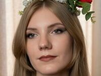 camgirl photo SlyviaQuinonez