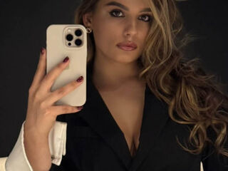 jasmin camgirl TaHillmer