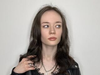 camgirl live sex photo TenishaSeebold