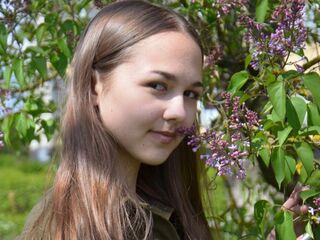 camgirl TristaArron