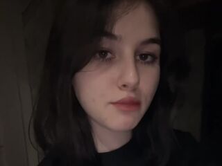 camgirl chat room WandaDillard