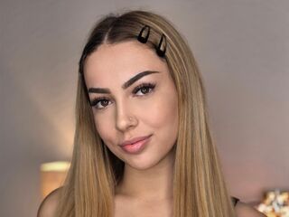 naked girl with webcam masturbating with dildo ZaraPlaya